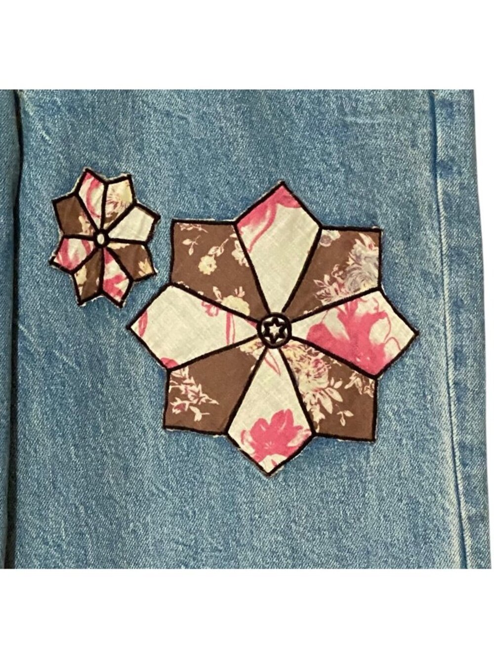 Pilcro Baggy Boyfriend Jeans 28T NWT 34 Inseam Floral Quilt Applique Fairycore - Picture 4 of 9